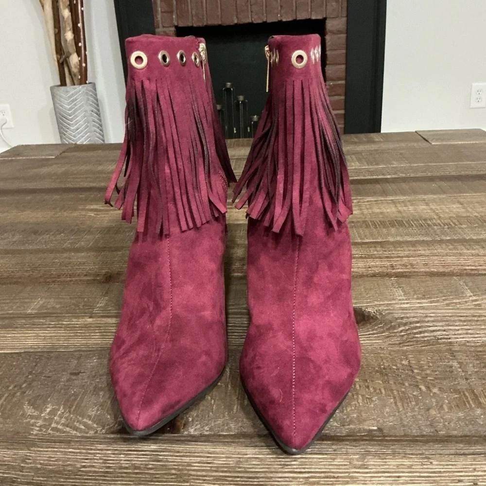 ASHLEY STEWART Grommet Fringe Bootie Fashion Boots Burgundy Sz 11w